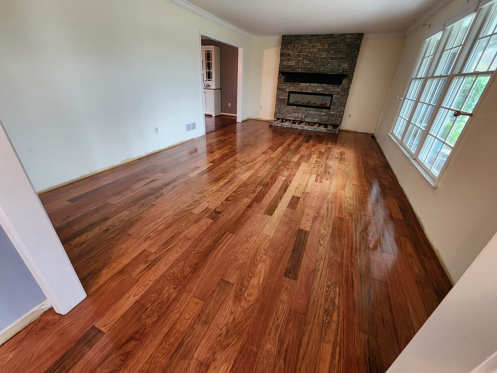 Different Colors for Hardwood Floors 