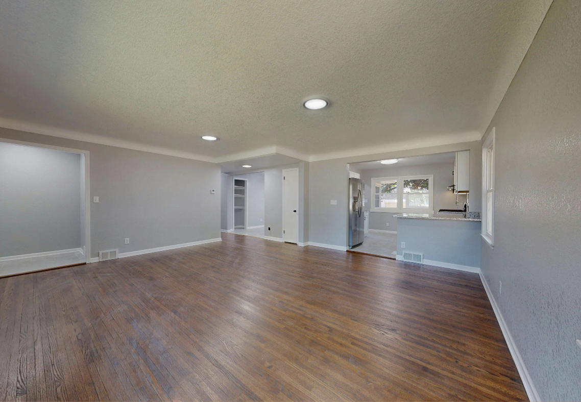 How to Protect Your Hardwood Floor Stains From Snow 